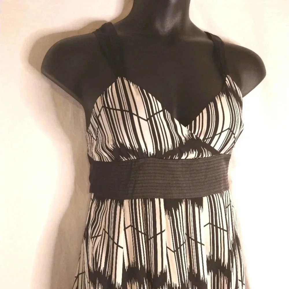 Elegant tahari silk event dress EUC ❤️ - Picture 4 of 14